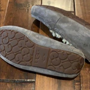 Ugg slippers
